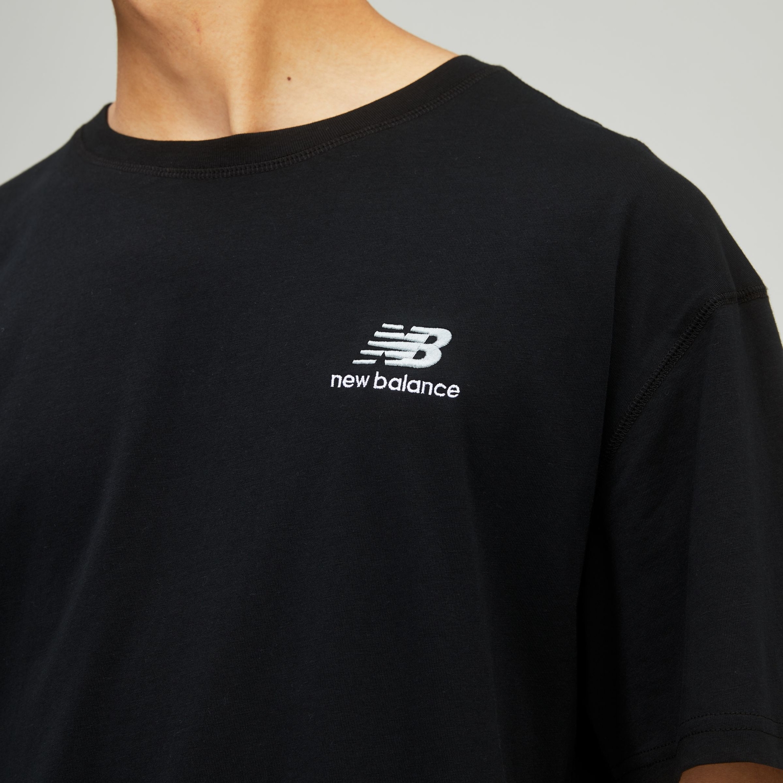 T-shirts New Balance Athletics Out of Bounds Tee UNISEX Sea Salt Heather